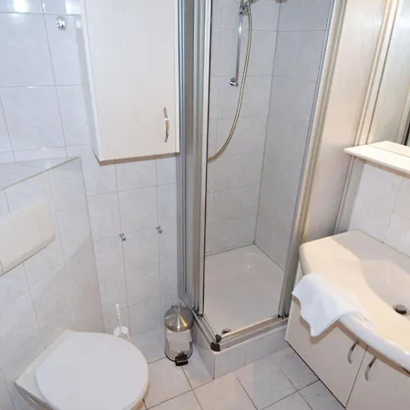 Steinwarder 1, 5 Etage, 52a